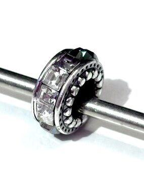 🆕Listing Brighton Spectrum Spacer in Black w black, gray, clear crystals Retired